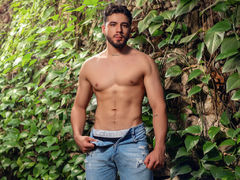 RyanMeyeer - male webcam at LiveJasmin