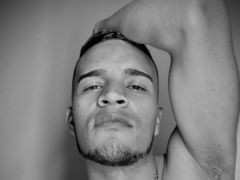 SantiagoAguiar - male webcam at LiveJasmin