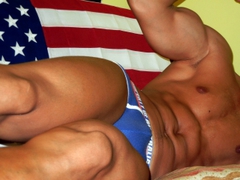 Muscular - male webcam at ImLive