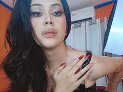 MariaWildCummer - shemale with black hair webcam at xLoveCam