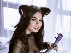 KateWoods - female with black hair and  big tits webcam at LiveJasmin