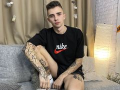 SimonCage - male webcam at LiveJasmin