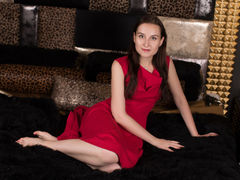 Smart_Rose - female with brown hair webcam at ImLive