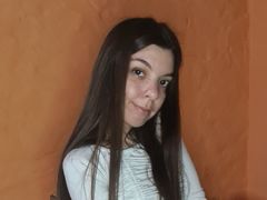 SofiHermosa - female with brown hair and  small tits webcam at LiveJasmin