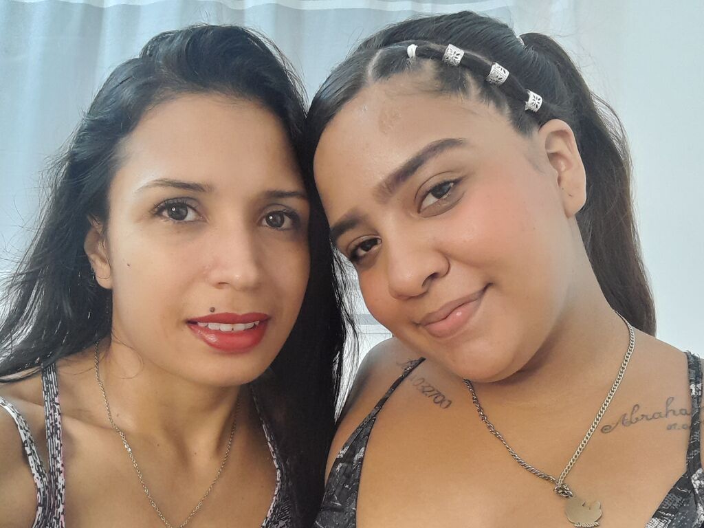 Sofiaandvane Small Titted Black Haired Latin Female Webcam 2152