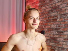 SpikePoel from LiveJasmin