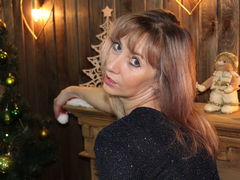 SilisHerman - blond female webcam at LiveJasmin