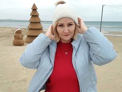 TaissyaSea - blond female with  big tits webcam at LiveJasmin