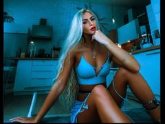 TanyaRobinson - blond female webcam at LiveJasmin