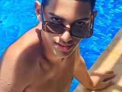 ThomDavis - male webcam at LiveJasmin