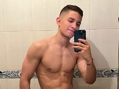 TommyPaul - male webcam at LiveJasmin