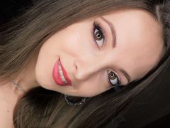 VeleryPerf - female with red hair webcam at LiveJasmin