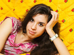 Veli - female with brown hair and  small tits webcam at LiveJasmin