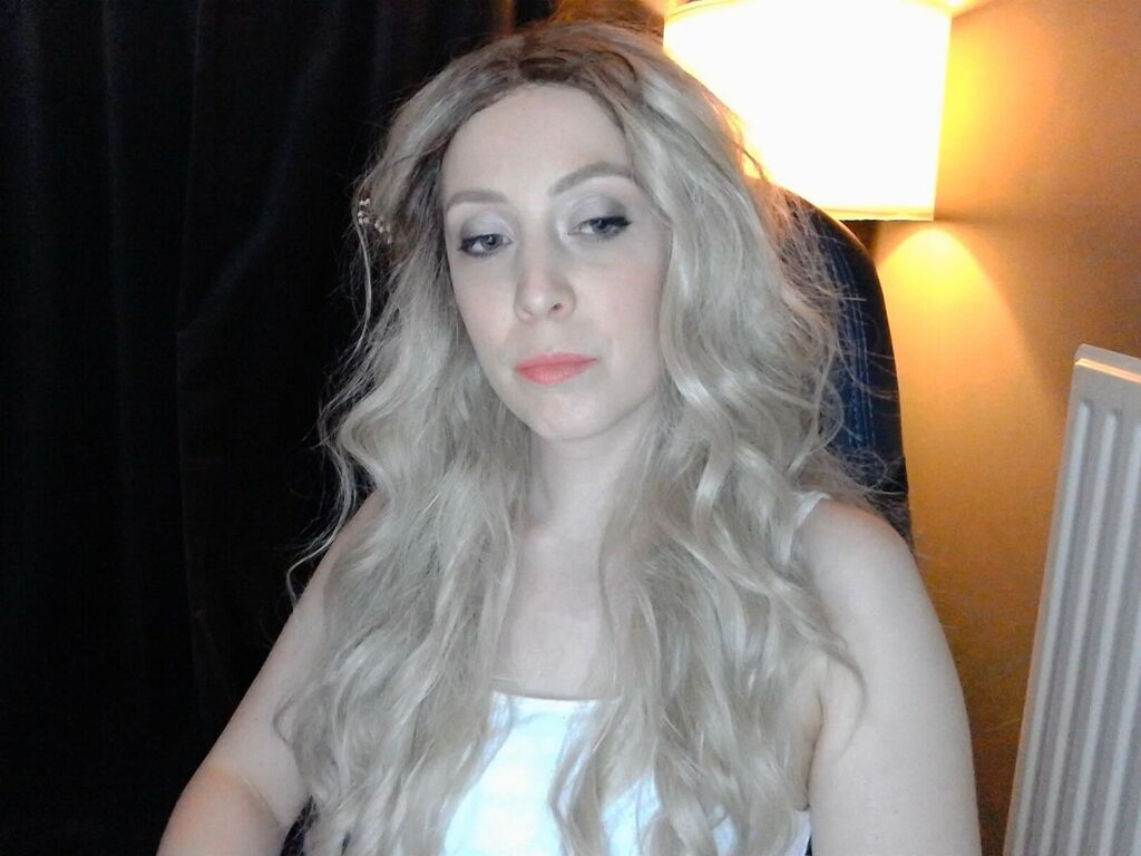 Vlindervalentin Blond Babe Webcam