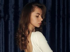 WendyMelvoin - female with brown hair and  big tits webcam at LiveJasmin