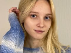 WiloneAcuff - blond female webcam at LiveJasmin