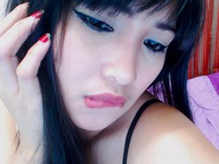 BellaWinter - female with brown hair webcam at LiveJasmin