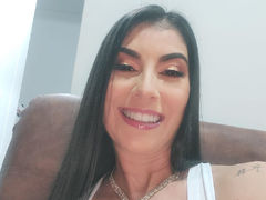 ZaraZuluaga - female with black hair and  big tits webcam at LiveJasmin