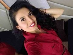 ZhenMelan - female with black hair and  small tits webcam at LiveJasmin