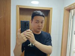 ZhenfanLee from LiveJasmin