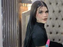 ZhoeElectra - shemale with black hair webcam at LiveJasmin