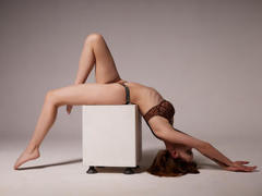 AbbyWilner - female with brown hair webcam at LiveJasmin