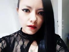 Abellaskin - female with black hair and  small tits webcam at xLoveCam