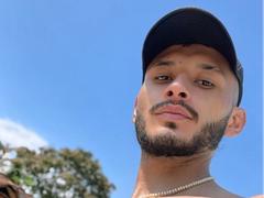 AdamRomeh - male webcam at xLoveCam