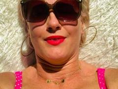 AdeleMILF-hot - blond female webcam at xLoveCam