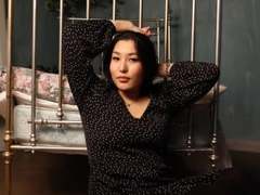 AgnessaGill - female with black hair webcam at LiveJasmin