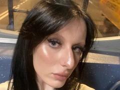 alexdivine - shemale with black hair webcam at ImLive