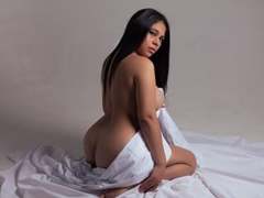 AlexaSantorin - female with black hair webcam at xLoveCam