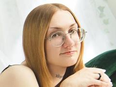 AlexaWunderbar-hot - blond female webcam at xLoveCam