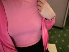 Alfenia - female with brown hair webcam at xLoveCam