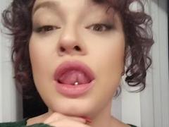 AliaBellia - female webcam at xLoveCam