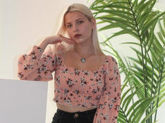 AliceGrasie - blond female with  big tits webcam at LiveJasmin