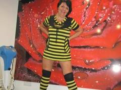 AlikaX - female webcam at xLoveCam