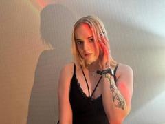 AllisonEdwards - blond female webcam at LiveJasmin