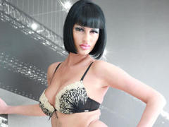 Allusikkk - female with black hair webcam at ImLive