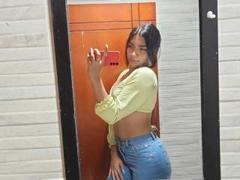 AmaranthaLex - female with black hair and  small tits webcam at LiveJasmin