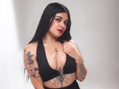 AmbeerRussell - female webcam at xLoveCam