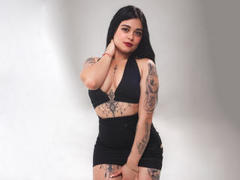 AmbeerRussell - female webcam at xLoveCam