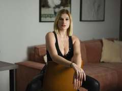 AmberBomb - blond female with  small tits webcam at xLoveCam