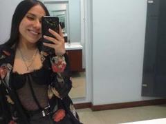 AmberlStha - female with red hair webcam at xLoveCam