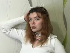 AmeliaAley - female with brown hair webcam at xLoveCam