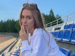 AmeliaAttom - blond female webcam at xLoveCam