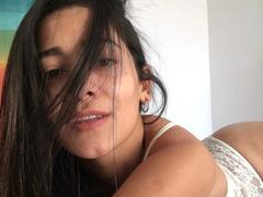 AmyHoney-hot - female webcam at xLoveCam