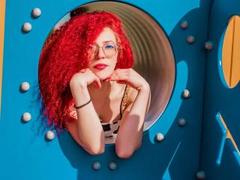 OliviaLennox - female with red hair webcam at xLoveCam