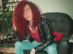 OliviaLennox - female with red hair webcam at xLoveCam