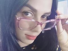 AnaisHilton - female with black hair webcam at xLoveCam